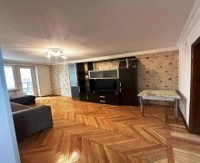 Kirayə (aylıq) Köhnə Tikili Elmlər akademiyası m., Yasamal r.