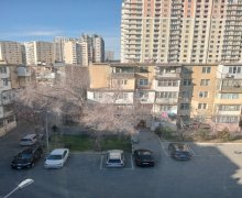 Satılır Köhnə Tikili Elmlər akademiyası m., Yasamal r.