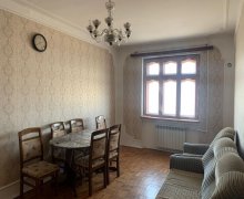 Kirayə (aylıq) Köhnə Tikili Xalqlar dostluğu m., Nizami r.