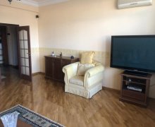 Kirayə (aylıq) Yeni Tikili 28 May m., Yasamal r.