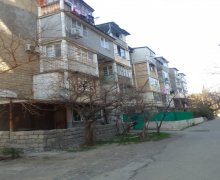 Satılır Köhnə Tikili İnşaatçılar m., Yasamal r.