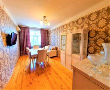 Satılır Köhnə Tikili Xalqlar dostluğu m., 8-ci kilometr, Nizami r.