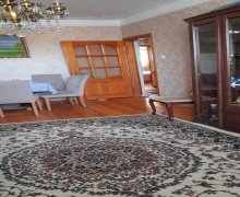 Satılır Köhnə Tikili Xalqlar dostluğu m., 8-ci kilometr, Nizami r.