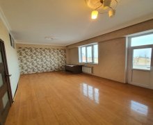 Satılır Yeni Tikili Yeni Günəşli qəs., Suraxanı r.