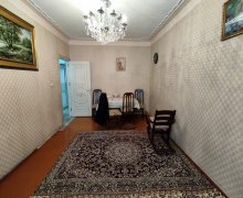 Satılır Köhnə Tikili Qara Qarayev m., 8-ci kilometr, Nizami r.