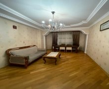 Kirayə (aylıq) Köhnə Tikili Elmlər akademiyası m., Yasamal r.