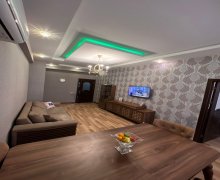 Satılır Yeni Tikili Əhmədli m., Əhmədli, Xətai r.