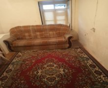 Kirayə (aylıq) Həyət evi/villa Nizami m., Yasamal r. Kirayə (aylıq) Həyət evi/villa Nizami m., Yasamal r.