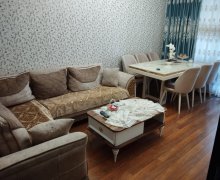 Satılır Köhnə Tikili Xalqlar dostluğu m., Xətai r.