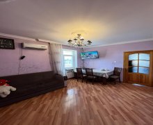 Satılır Köhnə Tikili Əhmədli m., Əhmədli, Xətai r.