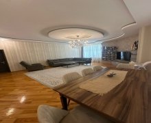 Satılır Yeni Tikili İnşaatçılar m., Yeni Yasamal qəs., Yasamal r.