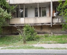 Satılır Köhnə Tikili Azadlıq m., 7-ci mikrorayon, Binəqədi r.