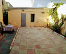 Satılır Həyət evi/villa Avtovağzal m., Biləcəri qəs., Binəqədi r.