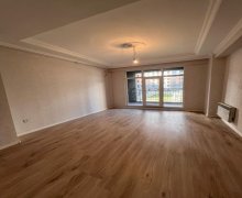 Satılır Yeni Tikili St.Sumqayıt r., Sumqayıt ş.