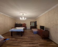 ecemide aylıq kiraye evler 2018 Memar Əcəmi m., 4-cü mikrorayon, Nəsimi r.