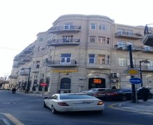 iceri seherde evlerin qiymeti İçərişəhər m., Səbail r.