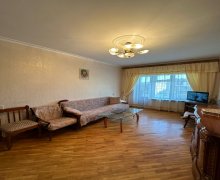 Satılır Köhnə Tikili Əhmədli m., Əhmədli, Xətai r.