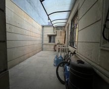 Satılır Həyət evi/villa Avtovağzal m., Biləcəri qəs., Binəqədi r. Satılır Həyət evi/villa Avtovağzal m., Biləcəri qəs., Binəqədi r.