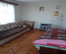 Satılır Köhnə Tikili Neftçilər m., Nizami r. Satılır Köhnə Tikili Neftçilər m., Nizami r.