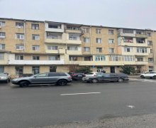 Satılır Köhnə Tikili Azadlıq m., 7-ci mikrorayon, Binəqədi r.