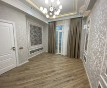 Satılır Yeni Tikili Xırdalan ş.