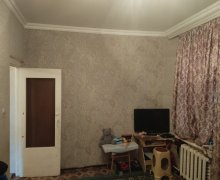 Satılır Köhnə Tikili Memar Əcəmi m., 9-cu mikrorayon, Binəqədi r.