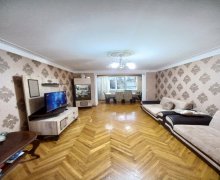 Satılır Köhnə Tikili Qara Qarayev m., 8-ci kilometr, Nizami r.