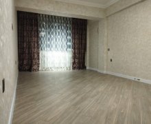 Satılır Köhnə Tikili Sahil m., Bayıl qəs., Səbail r.