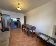 Satılır Köhnə Tikili Elmlər akademiyası m., Yasamal r.