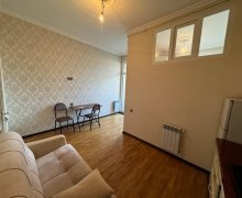 Satılır Yeni Tikili Yeni Günəşli qəs., Suraxanı r.