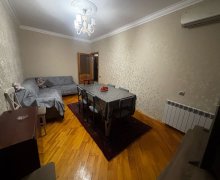 Satılır Köhnə Tikili Qaraçuxur qəs., Suraxanı r.