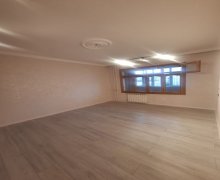 Satılır Köhnə Tikili 8-ci mikrorayon r., Sumqayıt ş.