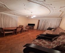 genclikde evlerin qiymeti Gənclik m., Nərimanov r.