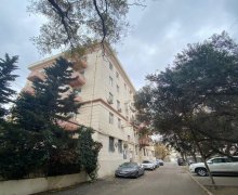 Satılır Köhnə Tikili Nəriman Nərimanov m., Montin qəs., Nərimanov r.