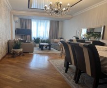 Satılır Yeni Tikili Həzi Aslanov m., Əhmədli, Xətai r.