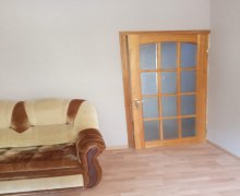 Satılır Köhnə Tikili Memar Əcəmi m., 9-cu mikrorayon, Binəqədi r.