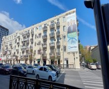 Kirayə (aylıq) Ofis 28 May m., Dostluq kinoteatrı, Nəsimi r.