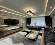 Satılır Yeni Tikili Elmlər akademiyası m., Yasamal qəs., Yasamal r.