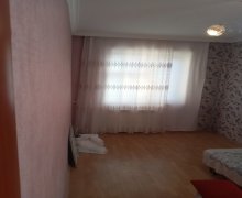 Satılır Köhnə Tikili Xalqlar dostluğu m., 8-ci kilometr, Nizami r.