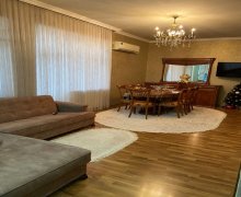 Satılır Yeni Tikili Həzi Aslanov m., H.Aslanov qəs., Gənclik parkı, Xətai r.