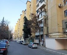 Satılır Köhnə Tikili Xalqlar dostluğu m., Əhmədli, Xətai r.