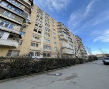 Satılır Köhnə Tikili İnşaatçılar m., Yeni Yasamal qəs., Yasamal r.