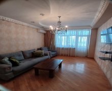 Satılır Yeni Tikili Memar Əcəmi m., Nəsimi r.