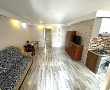 Kirayə (aylıq) Köhnə Tikili Elmlər akademiyası m., Yasamal r.