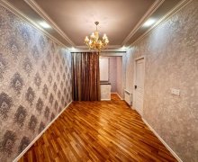 Satılır Köhnə Tikili Azadlıq m., 7-ci mikrorayon, Binəqədi r.