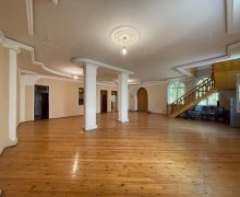 Satılır Həyət evi/villa 8-ci mikrorayon, Binəqədi r.