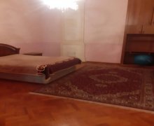iceri seherde evlerin qiymeti İçərişəhər m., Bayıl qəs., Səbail r. iceri seherde evlerin qiymeti İçərişəhər m., Bayıl qəs., Səbail r.