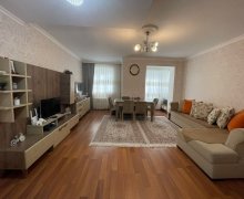 Satılır Köhnə Tikili Nəsimi m., 4-cü mikrorayon, Nəsimi r.