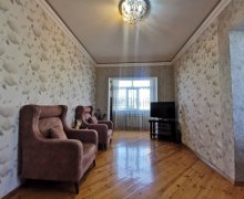 Satılır Köhnə Tikili Xalqlar dostluğu m., 8-ci kilometr, Nizami r.