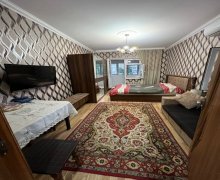 Satılır Köhnə Tikili İnşaatçılar m., Yasamal r.